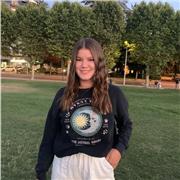 Profesora de ciencias naturales, sociales, geografía e historia para todas las edades